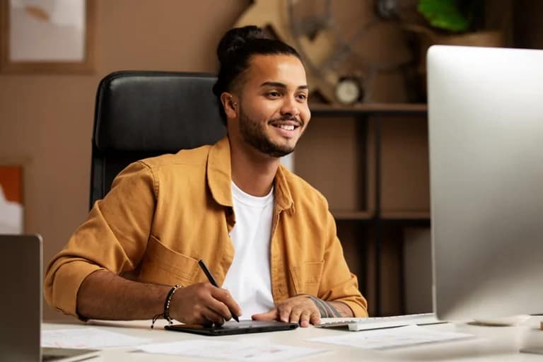 Student learning new skills through short term certificate courses online at home